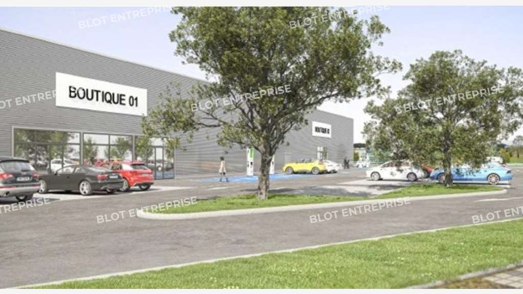 A vendre locaux commerciaux de 600m² à Morlaix