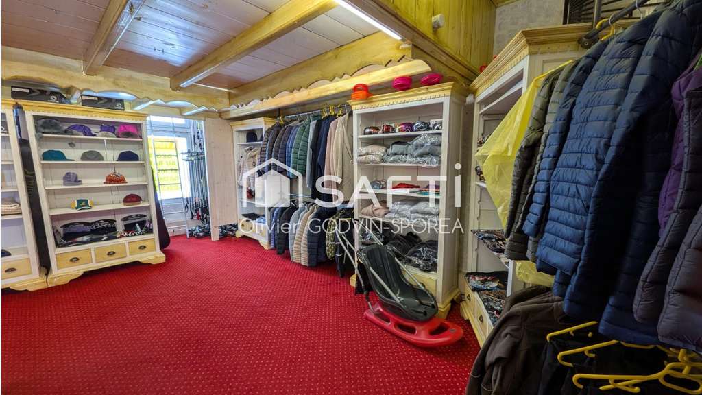 Cède murs et droit au bail 67m² en station Avoriaz