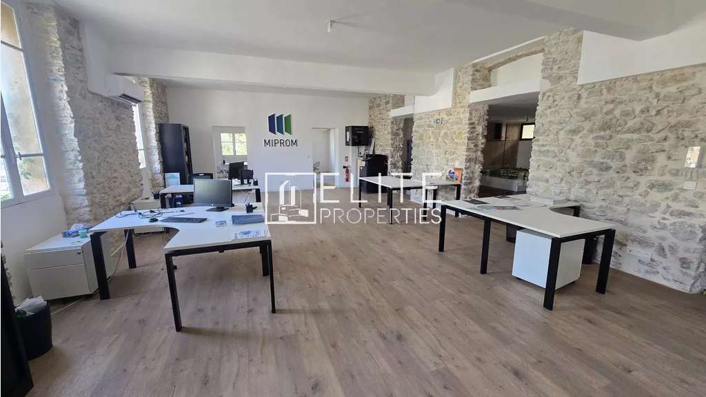 Vente local bureaux de 119m² à Mougins Tournamy