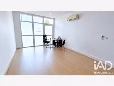 Vente local loué 66m² à Mourenx centre 
