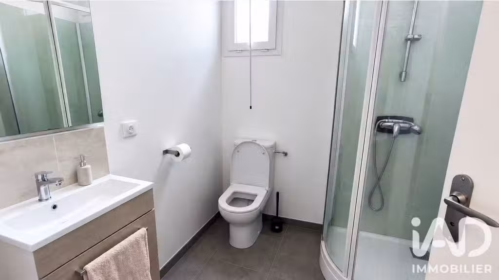 Vente local loué 66m² à Mourenx centre 