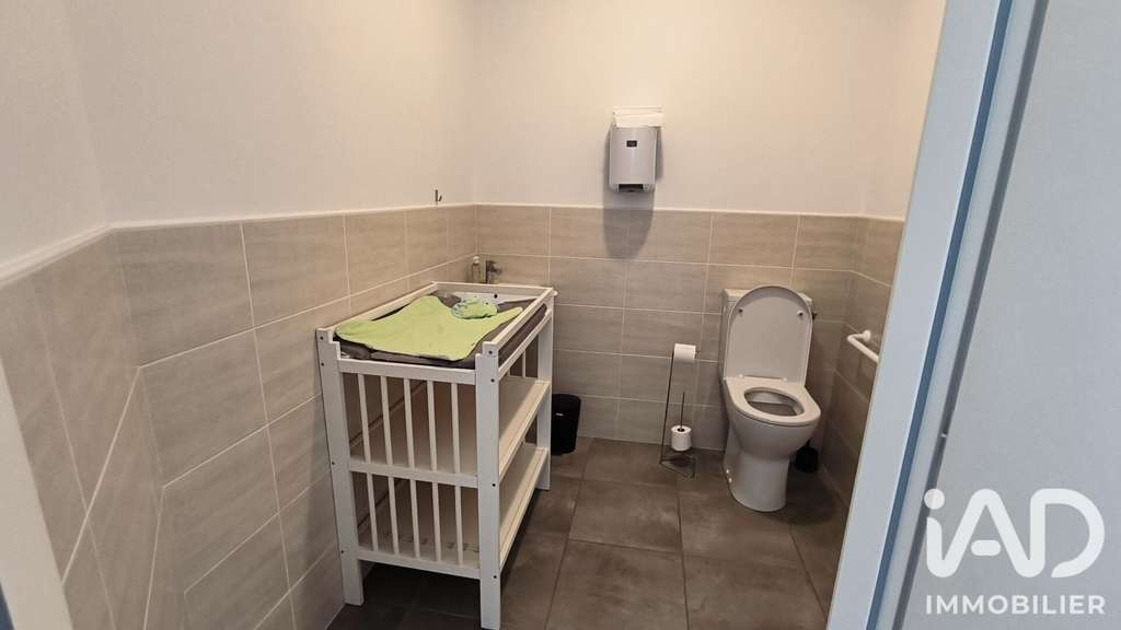 Vente local loué 66m² à Mourenx centre 