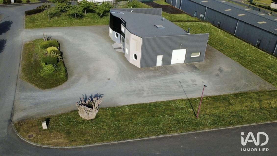 Vente Boutique de 394m² en za à Moyon
