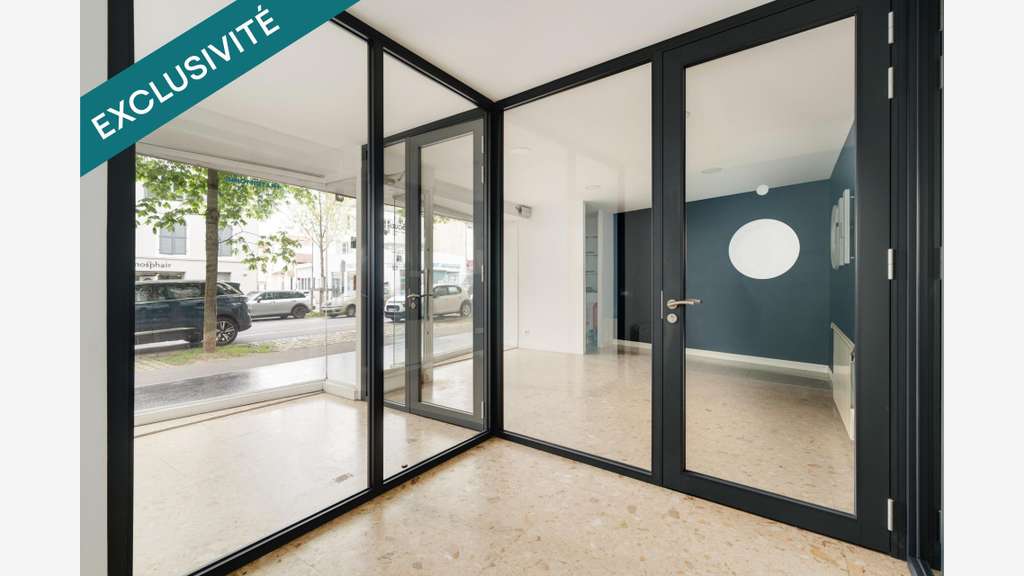 AV local commercial 70m² terrasse et cave à Nancy