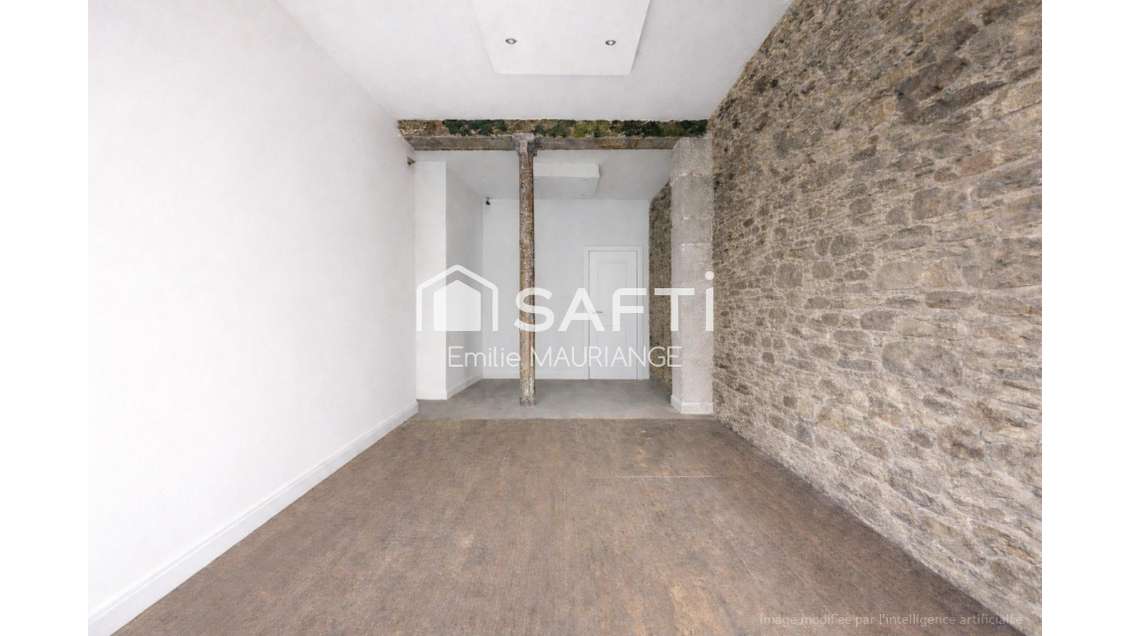 AV local au charme unique empl premium à Nantes