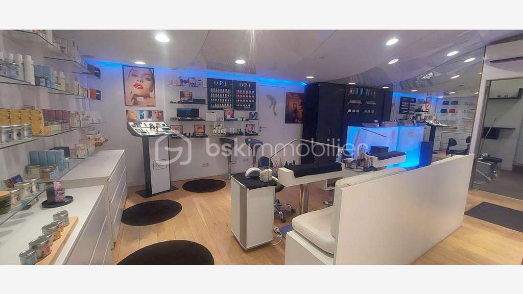 Vente droit au bail 60m² empl N°1 en centre Nantes