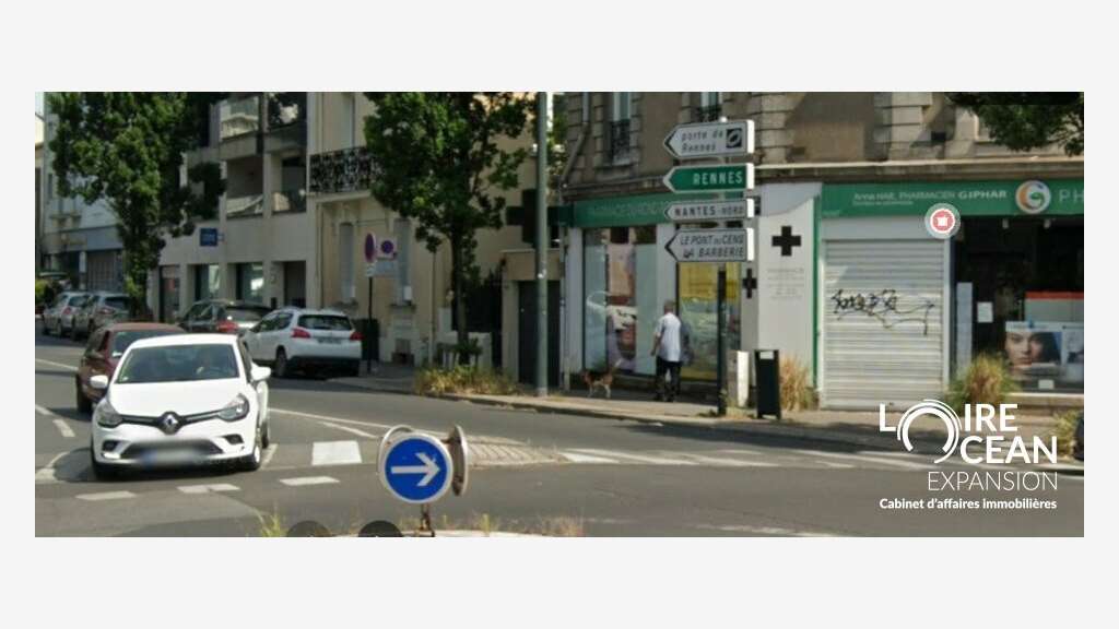 AV local commercial 110m² belle prestation Nantes