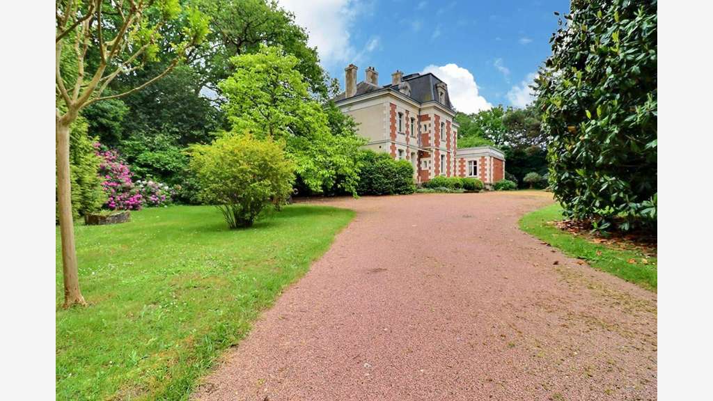 Vente manoir évènementiel à la Chapelle sur Erdre
