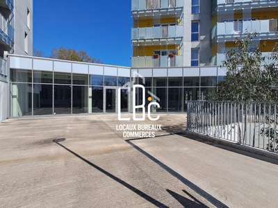 À vendre local commercial 576m² Nantes Université