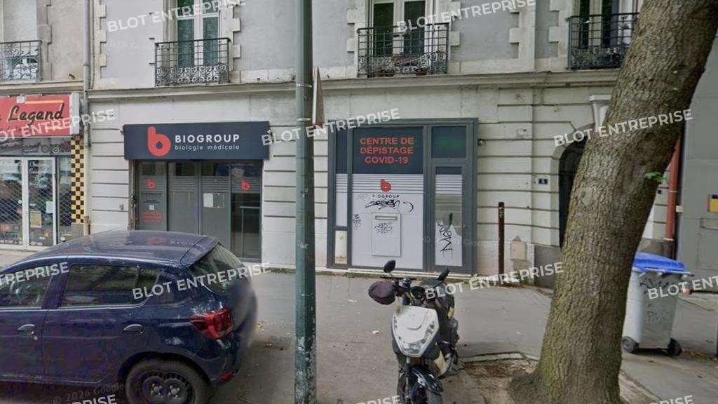 A vendre/à louer locaux 196m² Nantes République