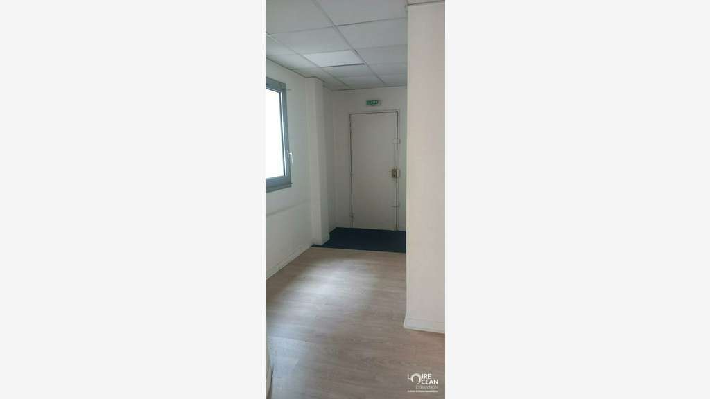 Local 147m² à vendre empl N°1 Nantes hypercentre