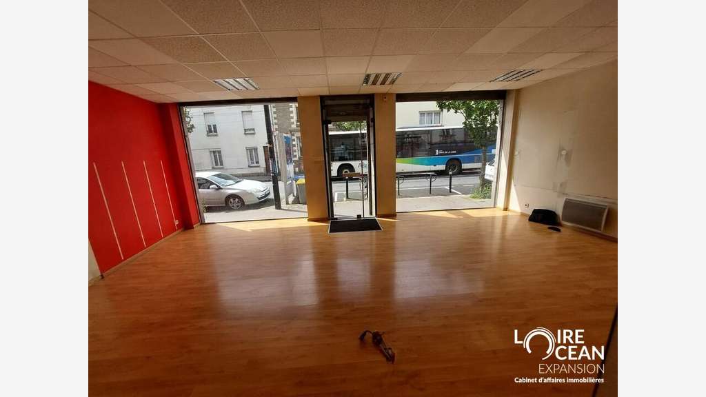 A VENDRE LOCAL COMMERCIAL