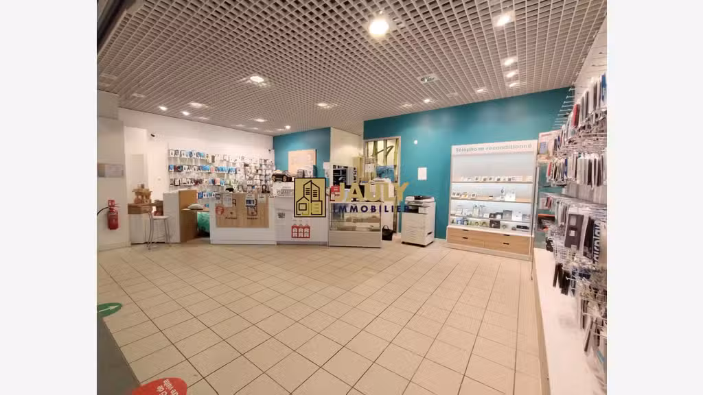 Boutique 62 m² Nanteuil-lès-Meaux