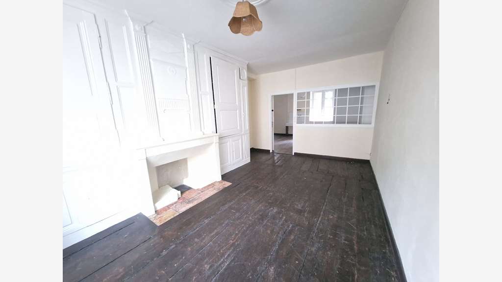 Vente immeuble à rénover 129m² Nantua centre
