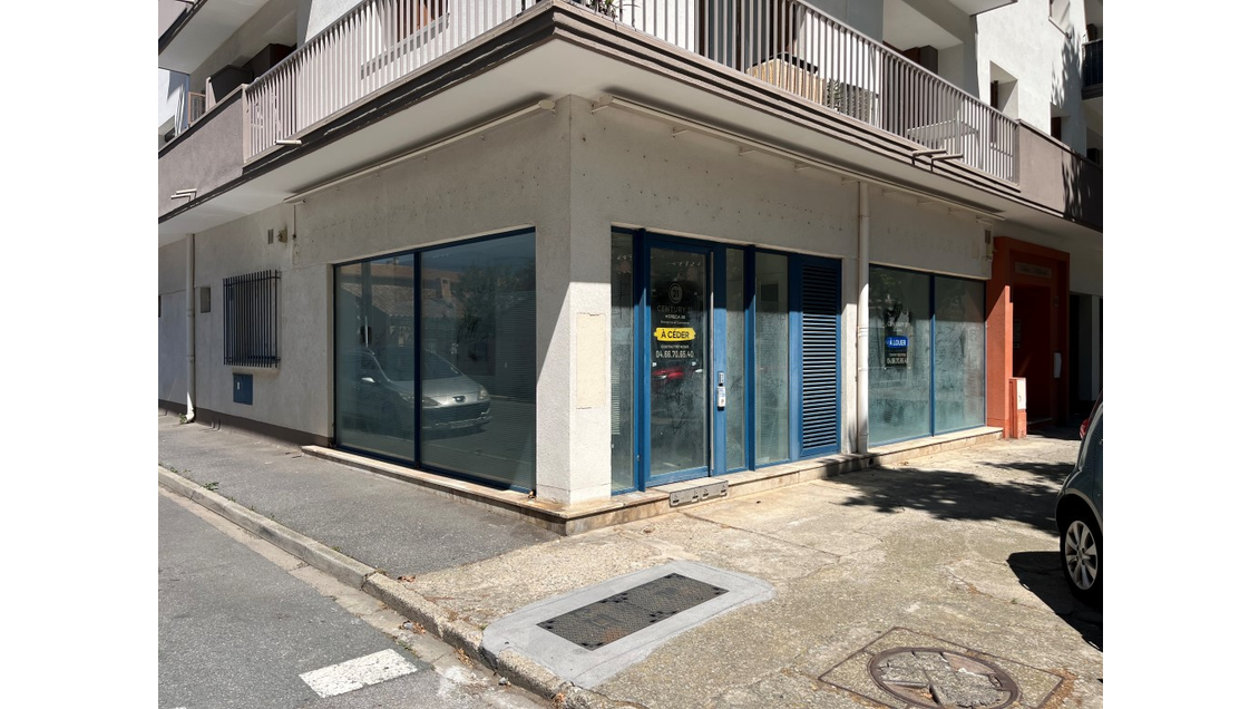 A vendre à louer local d’angle 65m² à Narbonne