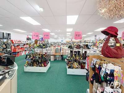 Vente Locaux commerciaux - Boutiques à Nazelles-Négron