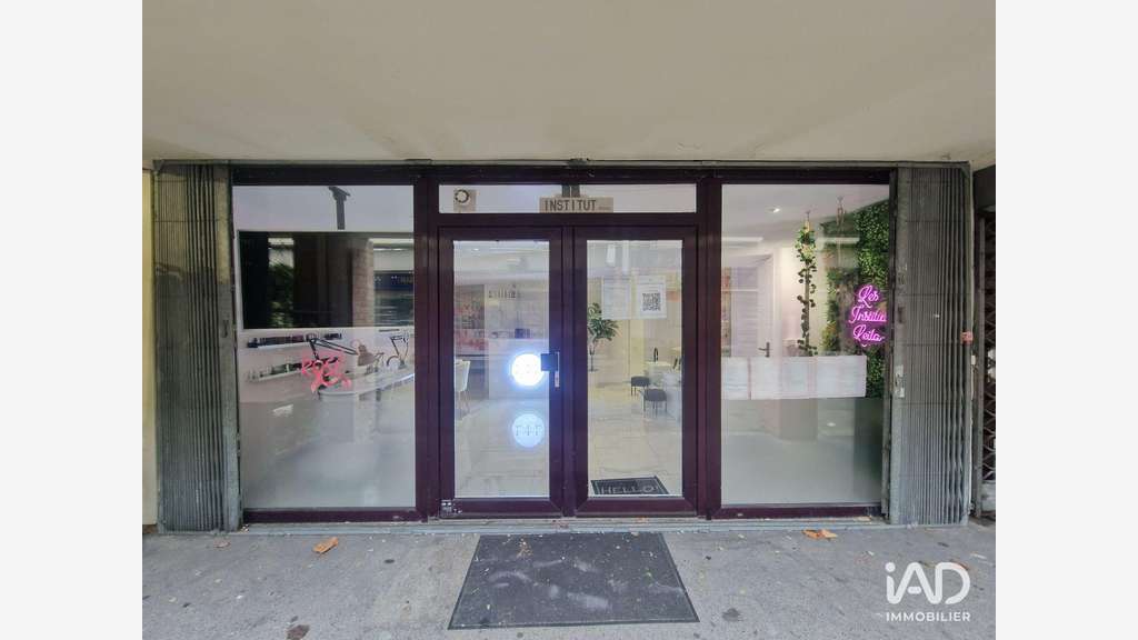 Local commercial à Neuilly-sur-Marne