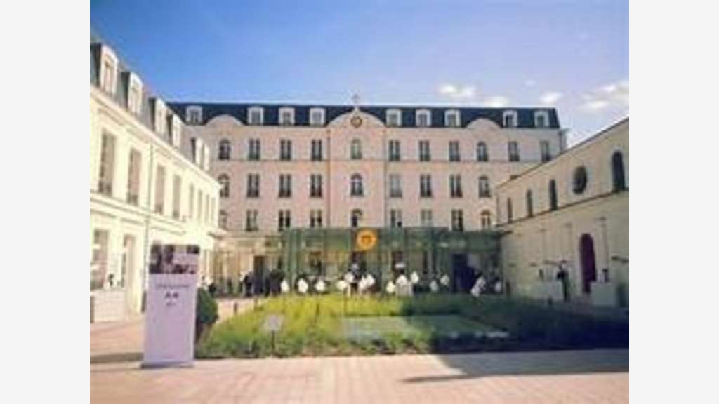 Vente cave rare à Neuilly sur Seine Métro Sablons