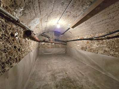 Vente cave rare à Neuilly sur Seine Métro Sablons