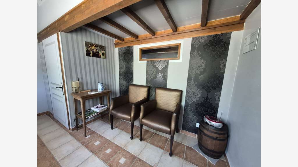 Local commercial Professionnel 38m2 - 85000 euros