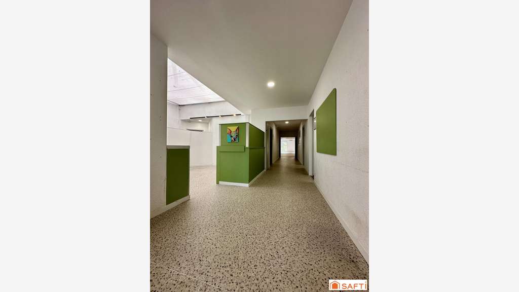 Vente local commercial 470m² Nevers empl strat