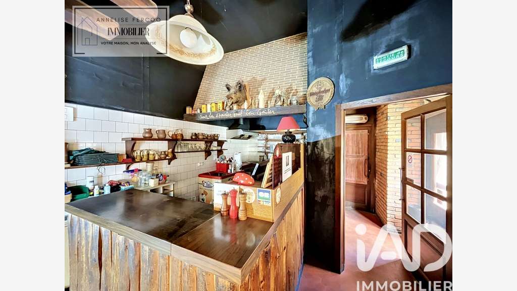 Vente murs ancien restaurant 252m² à Nevers