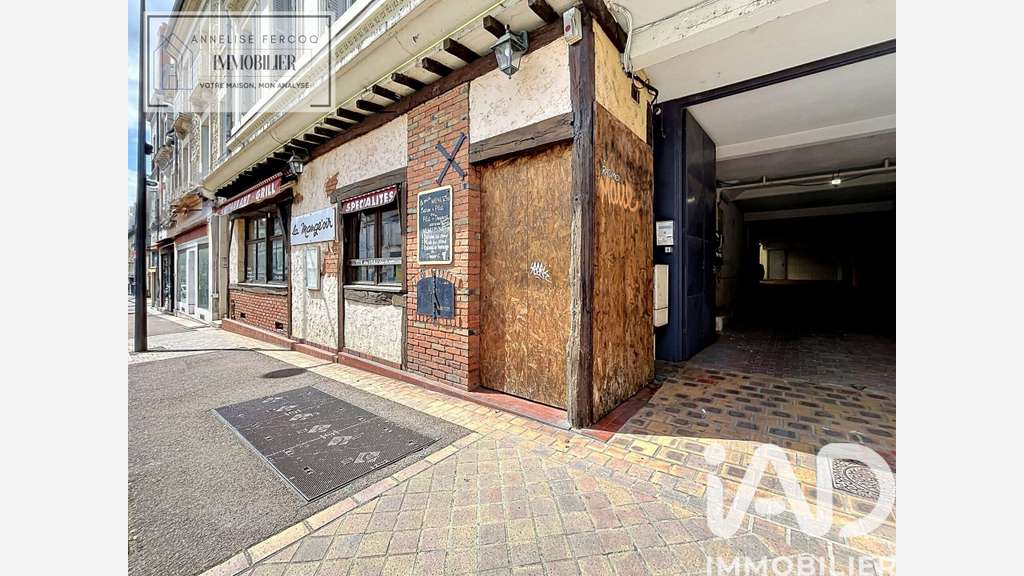 Vente murs ancien restaurant 252m² à Nevers