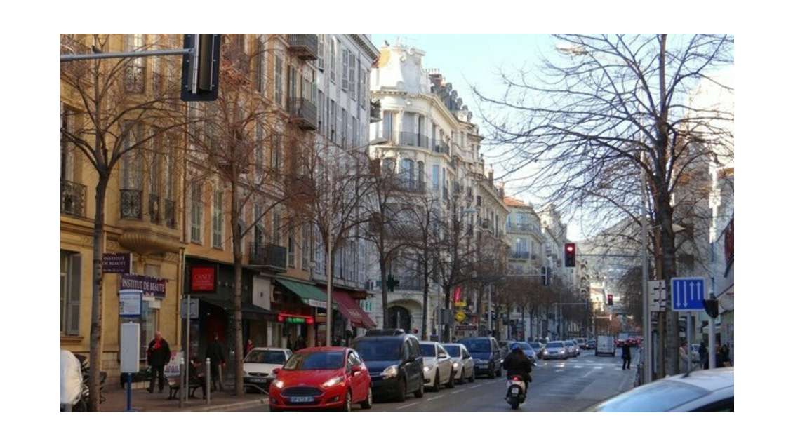 Murs commerciaux occupés 160m² Nice Gambetta