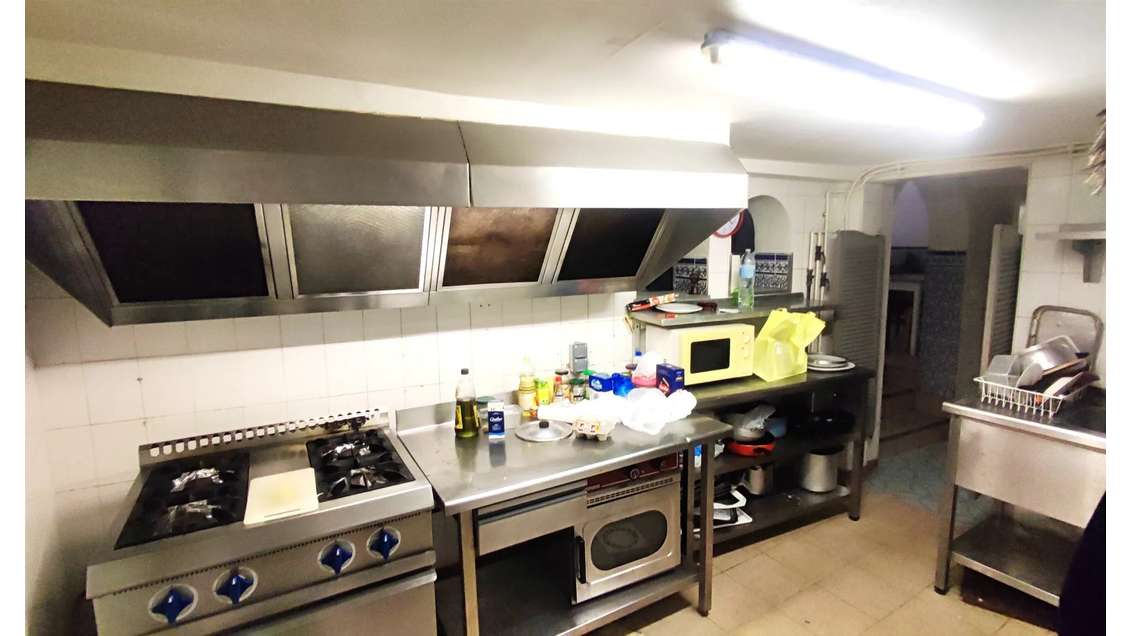 A vendre murs libres 88m² + studio à Nice Gambetta