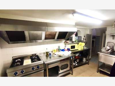 A vendre murs libres 88m² + studio à Nice Gambetta