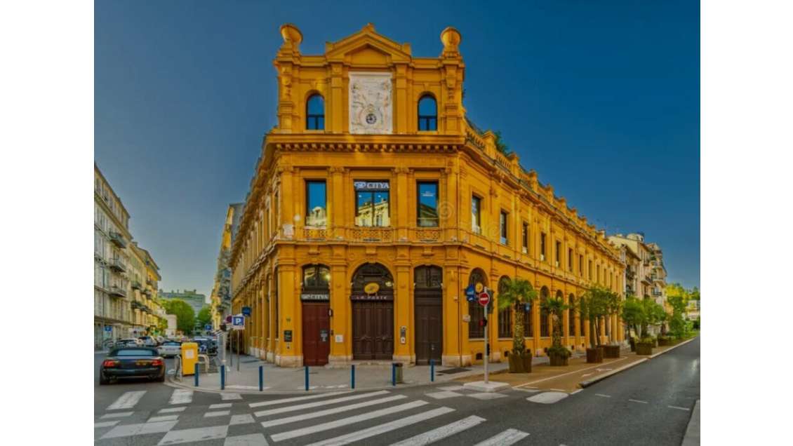A vendre murs occupés à Nice centre