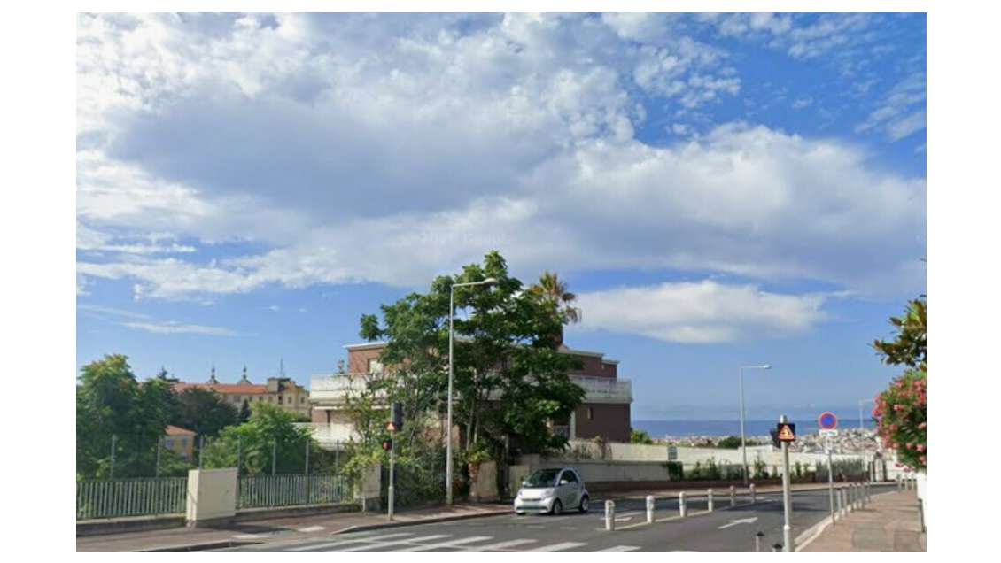 A VENDRE MURS COMMERCIAUX OCCUPÉS NICE NORD