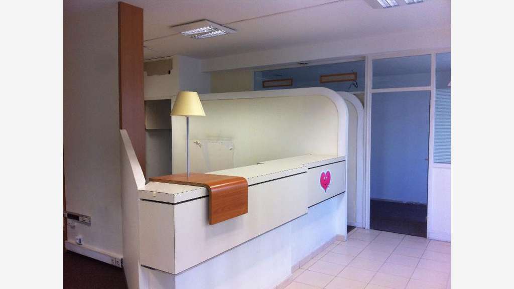 Local commercial de 175m² à vendre à Nice Nord