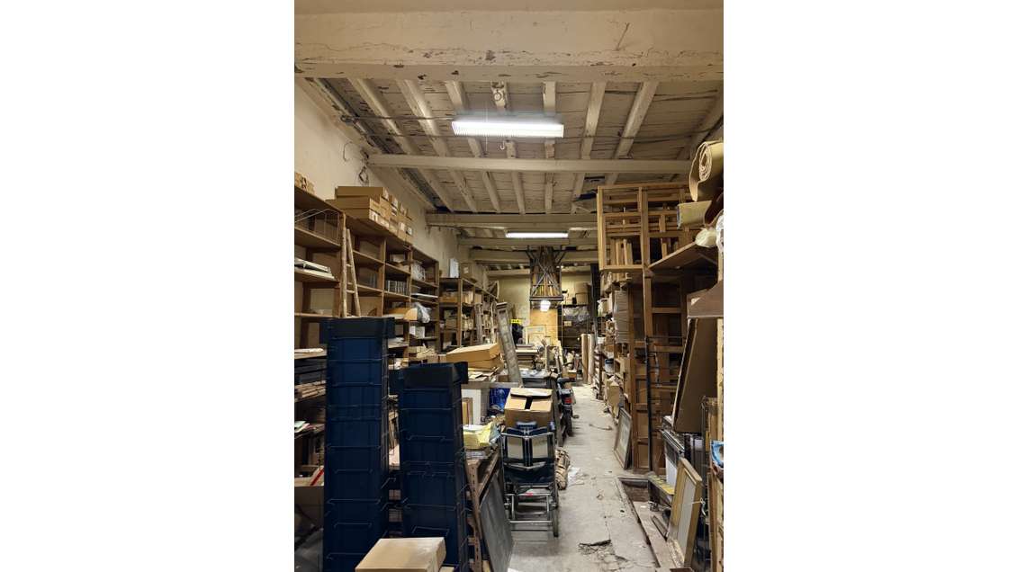 06- MURS A VENDRE 155 m2 RUE JULES GILLY VIEUX-NIC