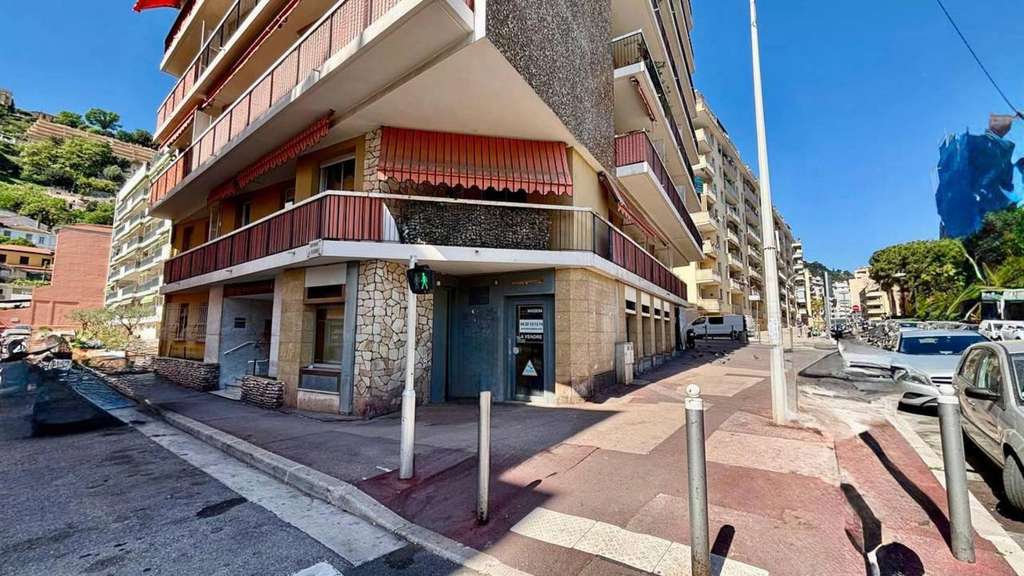 AV murs commerciaux de 173m² à Nice Cyrille Besset