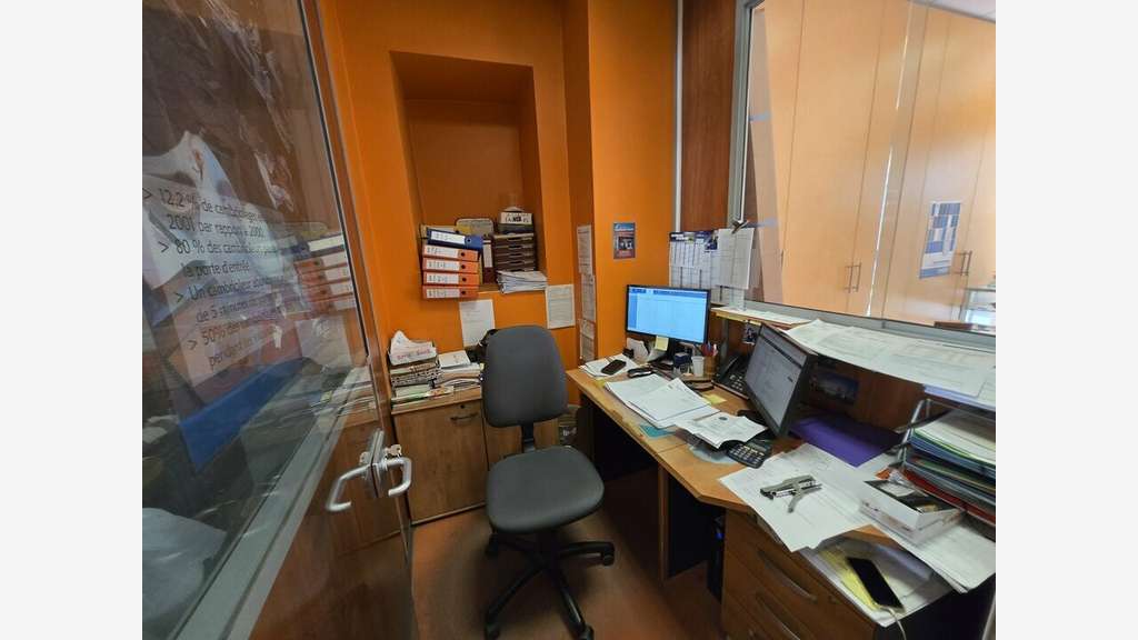 Local commercial 109m² à vendre au coeur de Nice