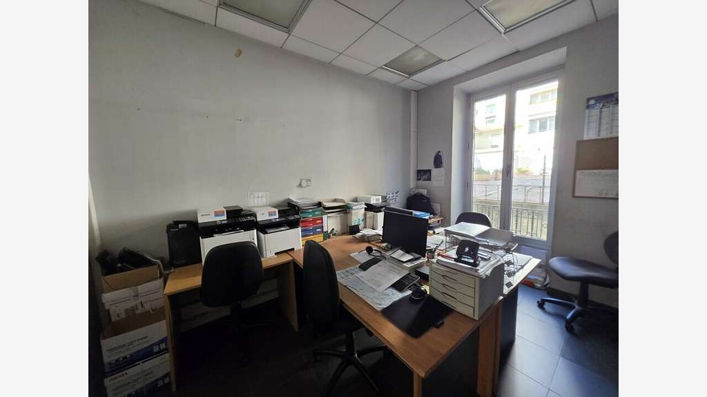 Local commercial 109m² à vendre au coeur de Nice