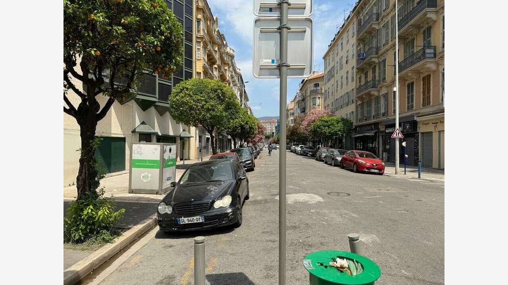 Vente murs libres bar 106m² centre ville Nice