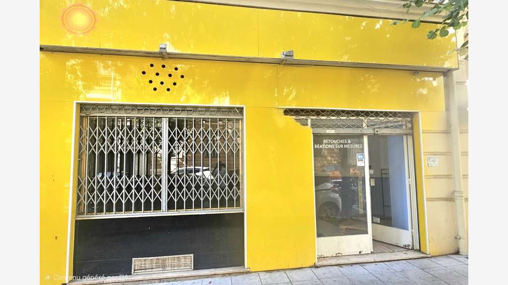 A vendre local 30m² + mezzanine à Nice Vernier