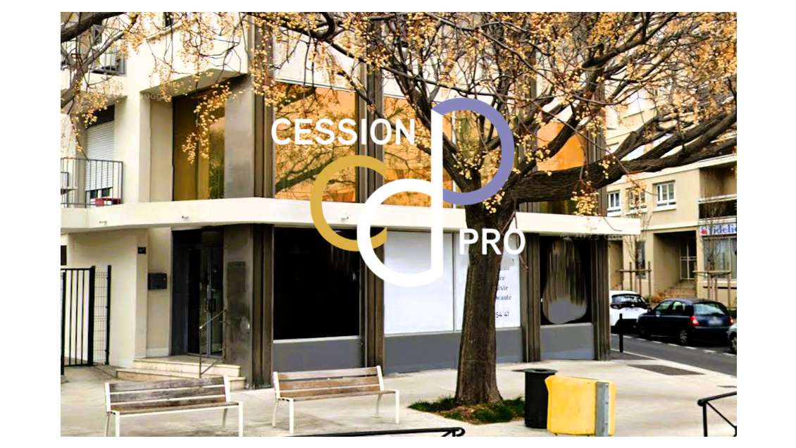 AV murs commerciaux 107m² Nîmes empl porteur