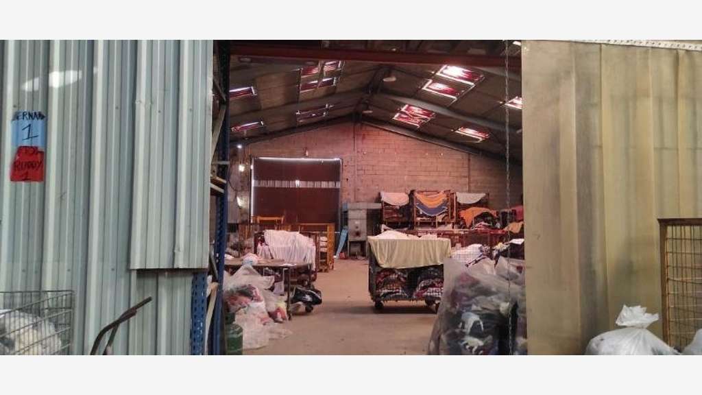 Local, Hangar, Entrepôt de 2800m² sur terrain de 7