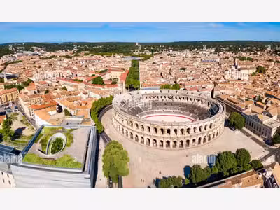 Vente local commercial 135m² Nîmes Sergent Triaire