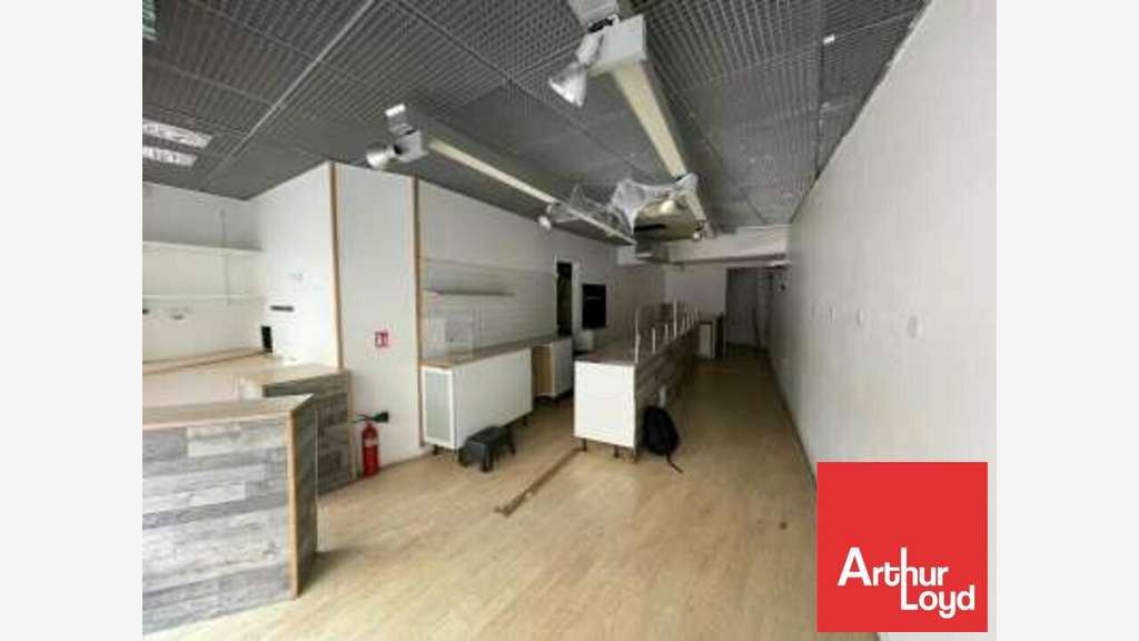 Local commercial 85m² à vendre Niort hyper centre