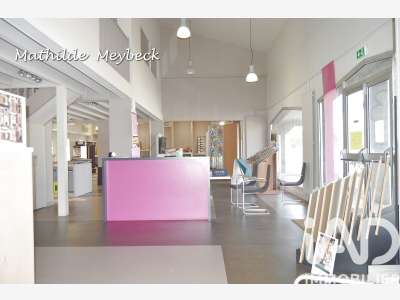 AV murs commerciaux 400m² Niort centre fort trafic