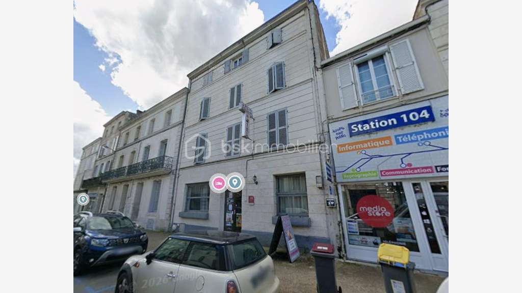 Opportunité à fort potentiel à 100 m de la gare de