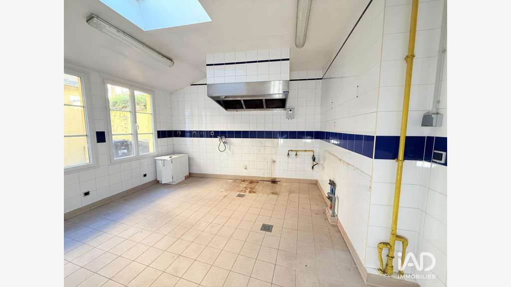 Vente murs commerciaux à Nogent-le-Rotrou