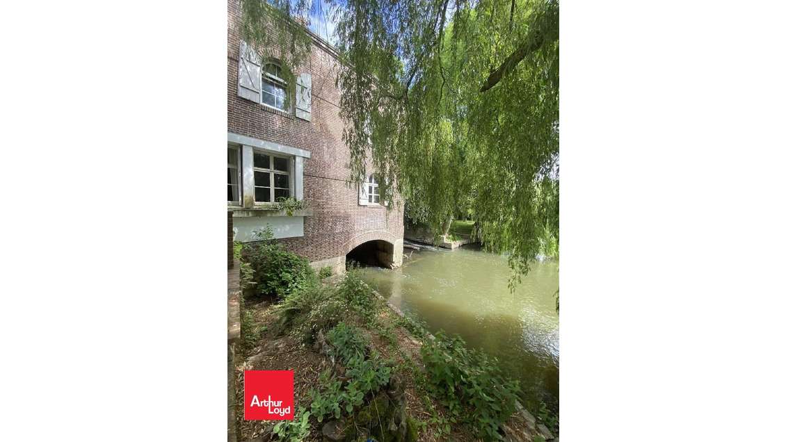 AV ensemble immobilier 2680m² à Nogent-sur-Eure