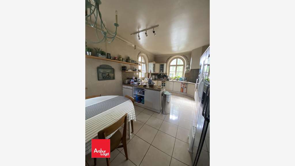 AV ensemble immobilier 2680m² à Nogent-sur-Eure