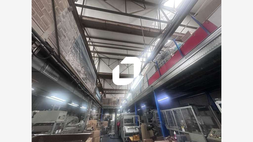 Vente Local commercial 1000m² Noisy le sec