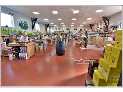 Vente Immeubles commerciaux / Mixtes à Nonancourt